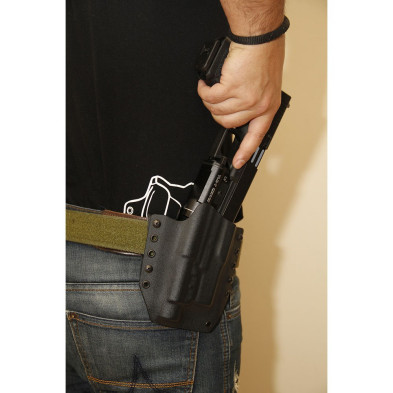 gorilla-concealment-owb-optimus-linterna_2.jpg