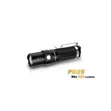 Linterna táctica FENIX PD25 550 lumens